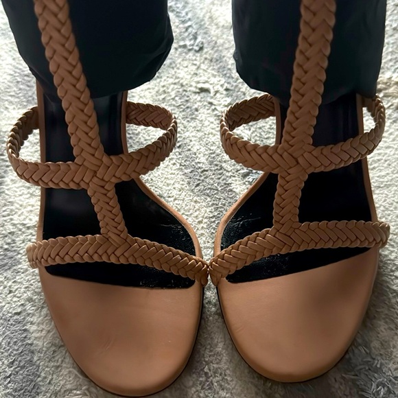 Gucci Ursula Braided Heels - Picture 3 of 5